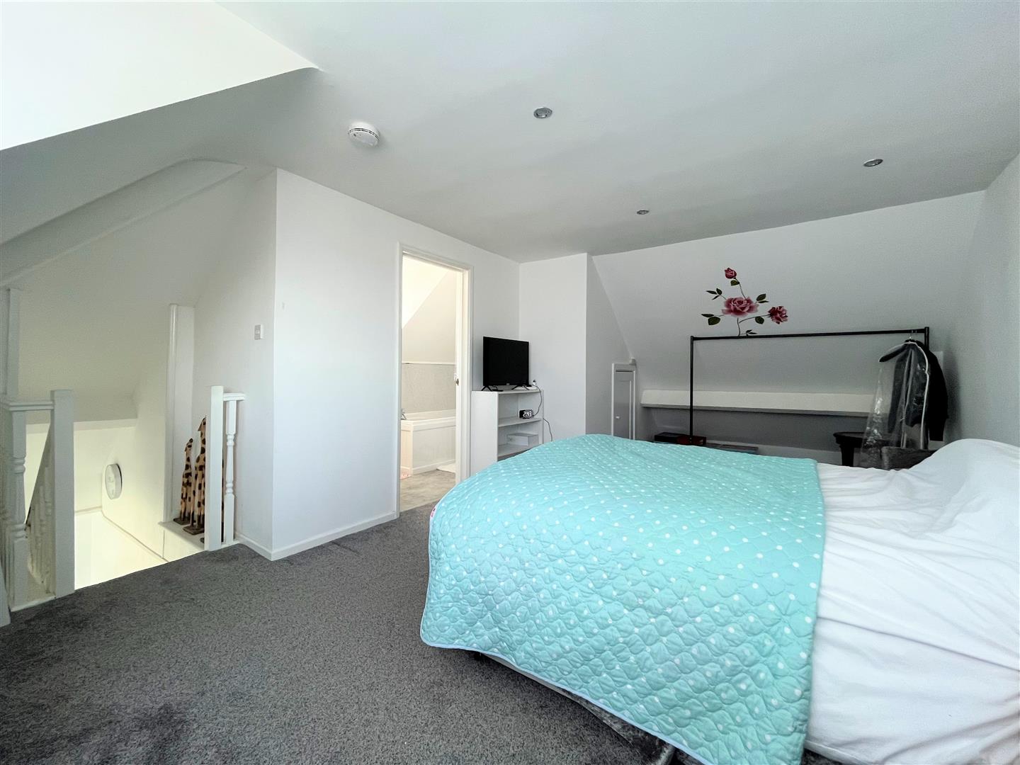 Alden Drive, Cockett, Swansea, SA2 0FY